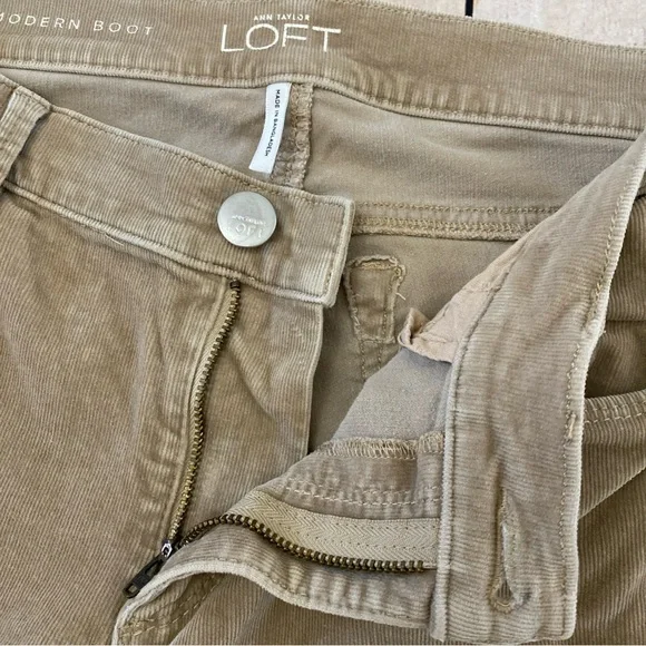 LOFT Ann Taylor Tan Corduroy Modern Boot Pants Size 6 Beige Cords EUC - Picture 4 of 10